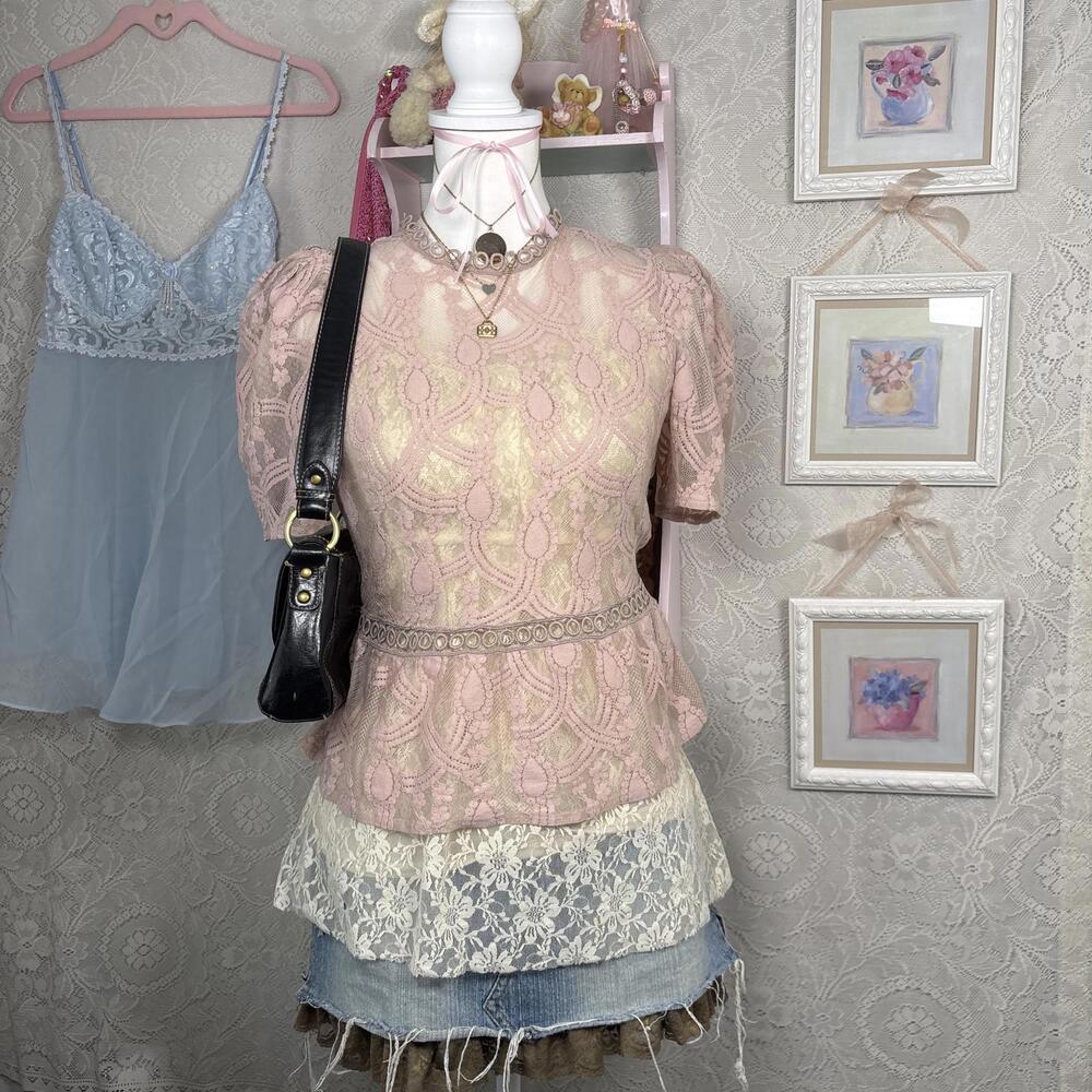 coquette shabby chic lace‎ pink blouse